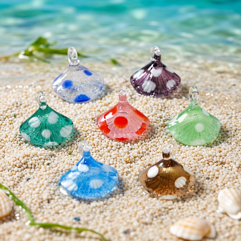 カラフルなミニ貝殻チャームガラスペンダントかわいい海洋生物の - Marine Aquarium のレビューと価格